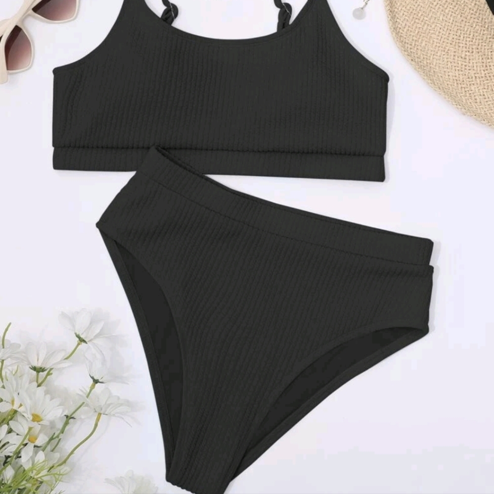 SheIn Large Black Ribbed Bikini - Picture 3 of 3